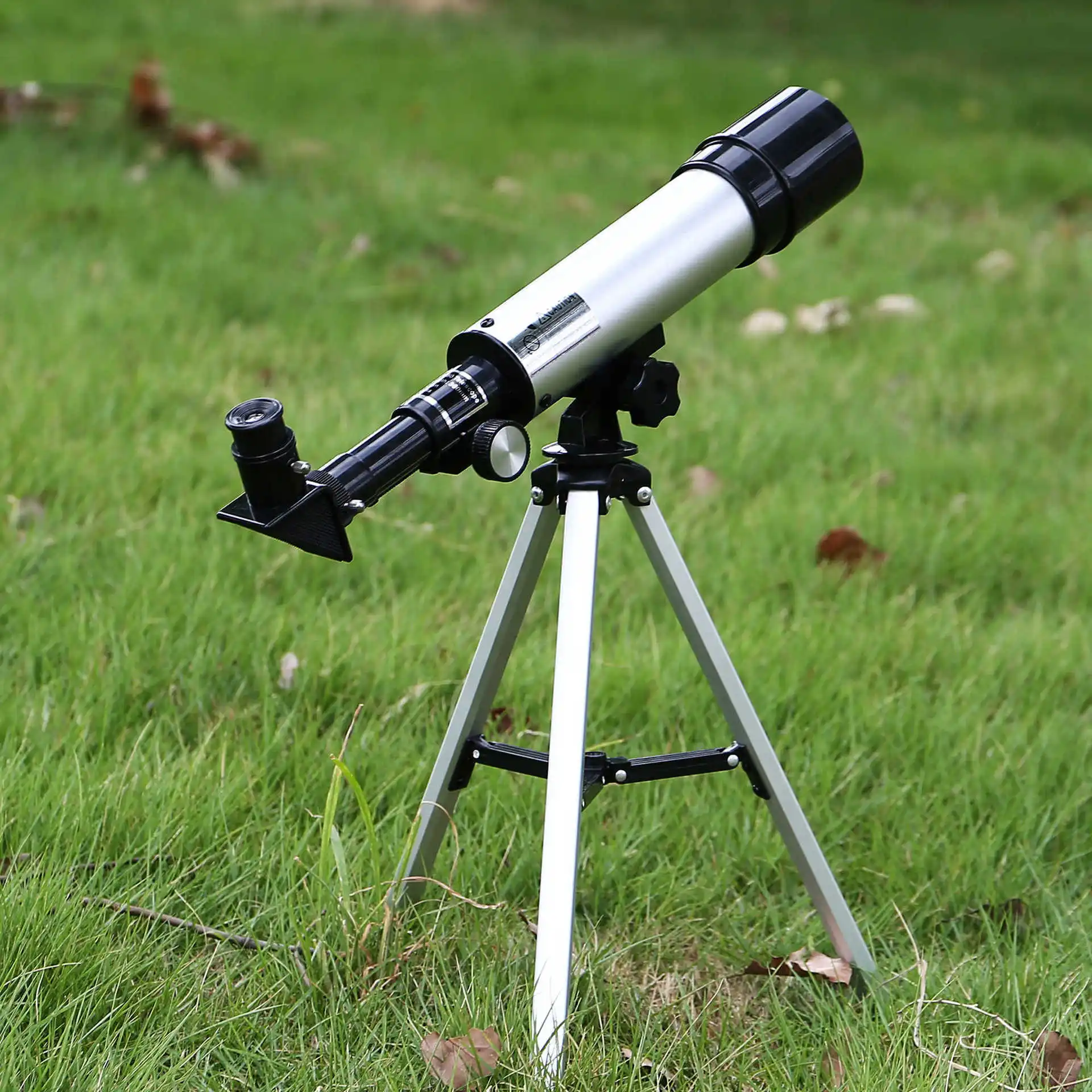 Imagem -03 - Telescópio Astronômico para Smartphone Lente Zoom 30x 60x Câmera Monocular hd Telescópio com Clip Lentes para Celular