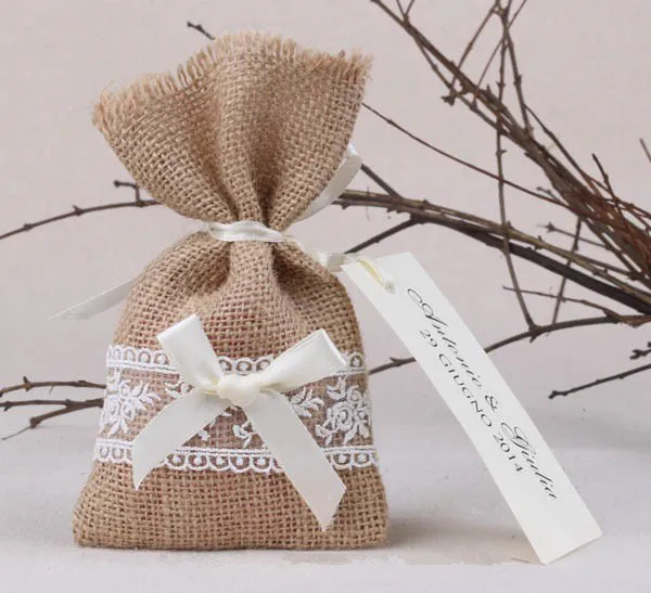 50PCS/LOT Rustic vintage Style burlap/hessian & lace Wedding favour bags with ribbon birthday gifts bags free shipping