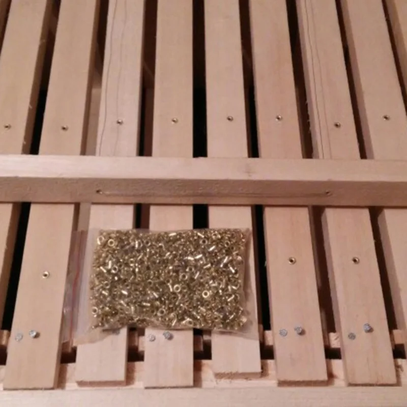 1100 Pcs Italian Bee Beehive Nest Box Threading Hole Nest Box Nest Foundation Copper Eye Beekeeping Tools