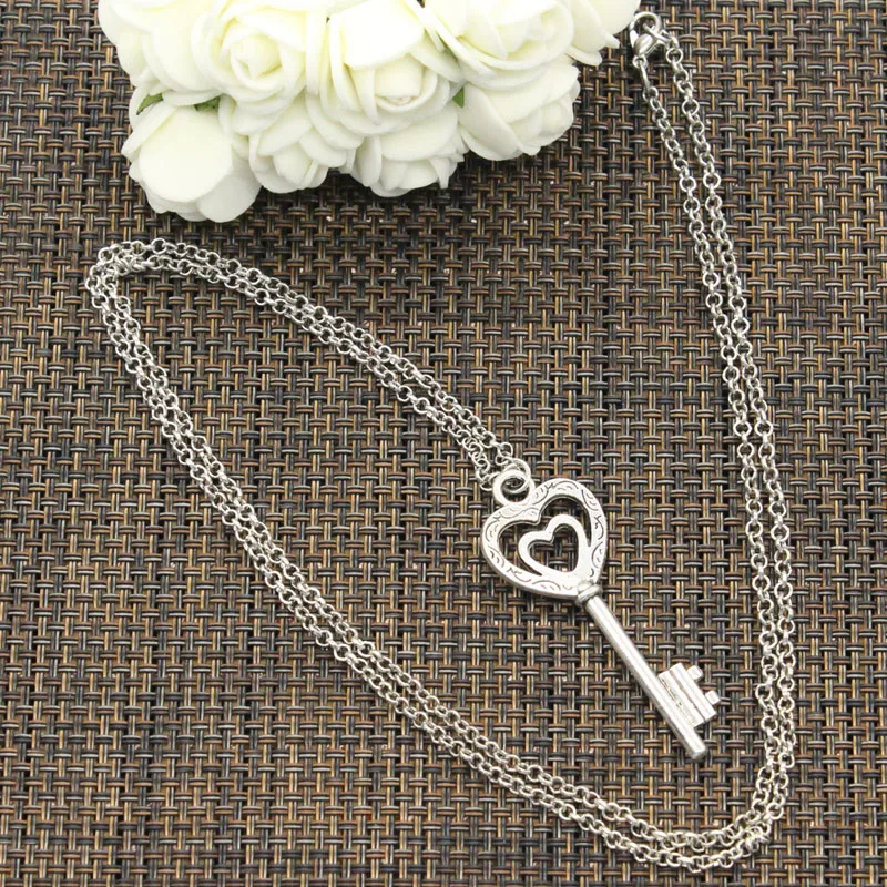 New Fashion Necklace Vintage Skeleton Heart Key 47x17mm Silver Color Pendants Short Long Women Men Colar Gift Jewelry Choker