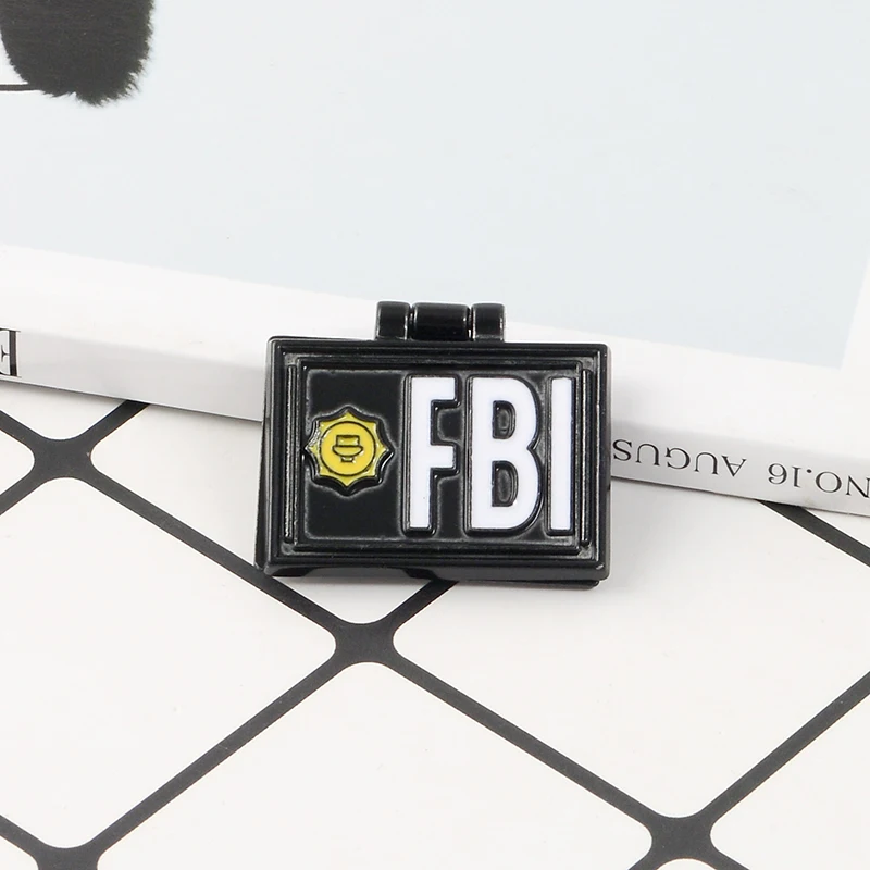 The Flip-Cover Pin FBI Fox Mulder ID Card Enamel Brooches Funny portrait Lapel pins Badges X-Files Jewelry Cartoon Pin