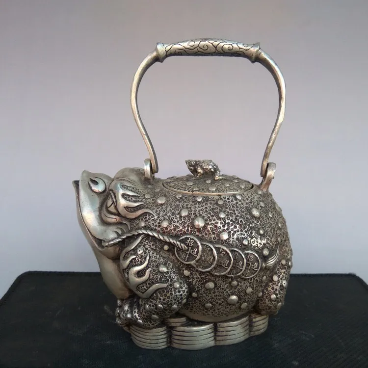 

Collection archaize white copper Golden Toad Statue TeaPot