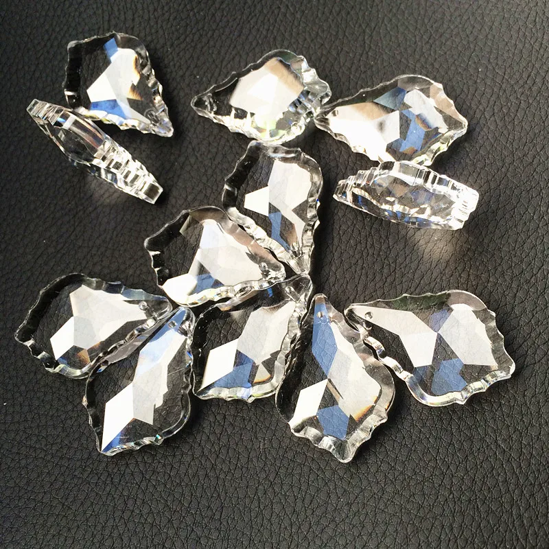 Top Quality 50pcs 38mm Clear Maple Leaf Shape Crystal Chandelier Part Garden Suncatcher Glass Lamp Prisms  Parts Hanging Pendant