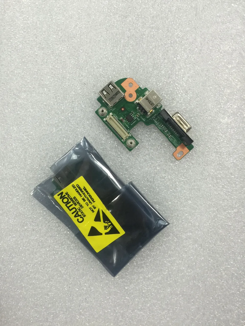 Novo original dc power jack porta vga placa usb para dell inspiron 15r n5110 vostro v3550 pfyc8