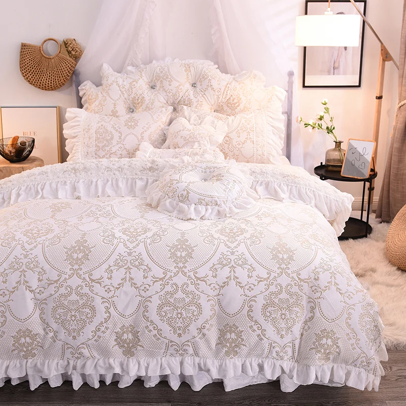 Luxury White Pink Purple Green Winter Thick Fleece Fabric Princess Bedding set Lace Jacquard Duvet Cover Bed skirt Pillowcases