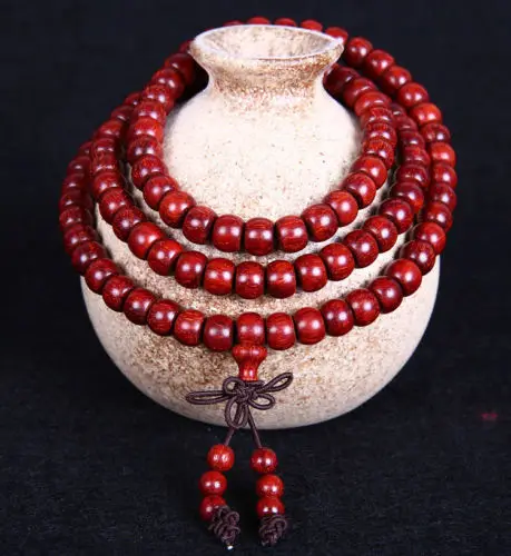 

7x9mm Tibetan Buddhism 108 Indian Lobular Red Sandalwood Bead Mala Necklace