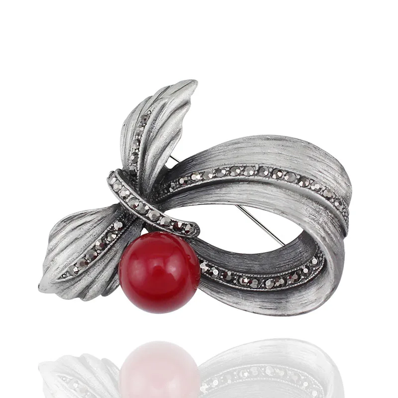 New Black Personality Charming Tin Alloy Brooch With Red Natual Stone / Gray Simulated Pearl Rhinestone Pin, Item NO.: BH7927