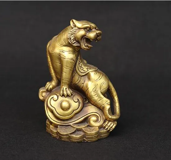 

China collection Seiko carving brass wealth tiger crafts decoration statue