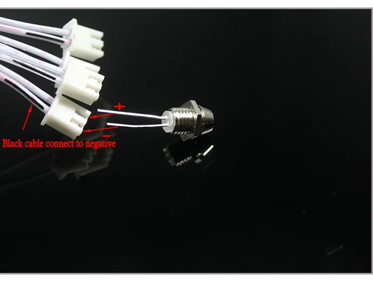 لوحة تحويل الصوت, AC/DC 4 الإدخال 1 إخراج الصوت إشارة محدد لوحة التتابع ستيريو تبديل إشارة مكبر للصوت لوحة RCA لمكبرات الصوت