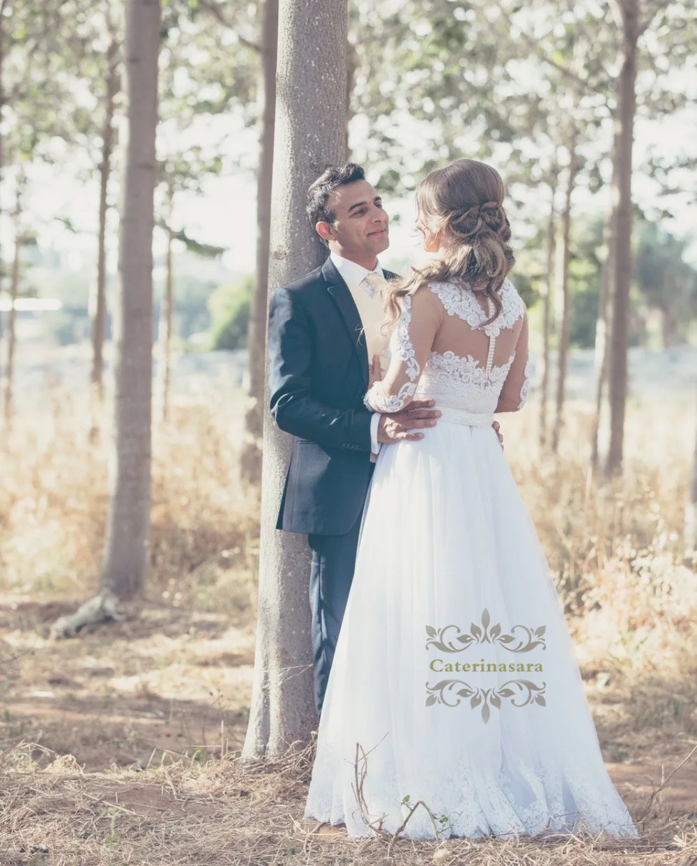 Vestido De novia De tul De manga larga con ilusión, ropa De novia con Apliques De encaje, Sexy, con cuentas y escote corazón