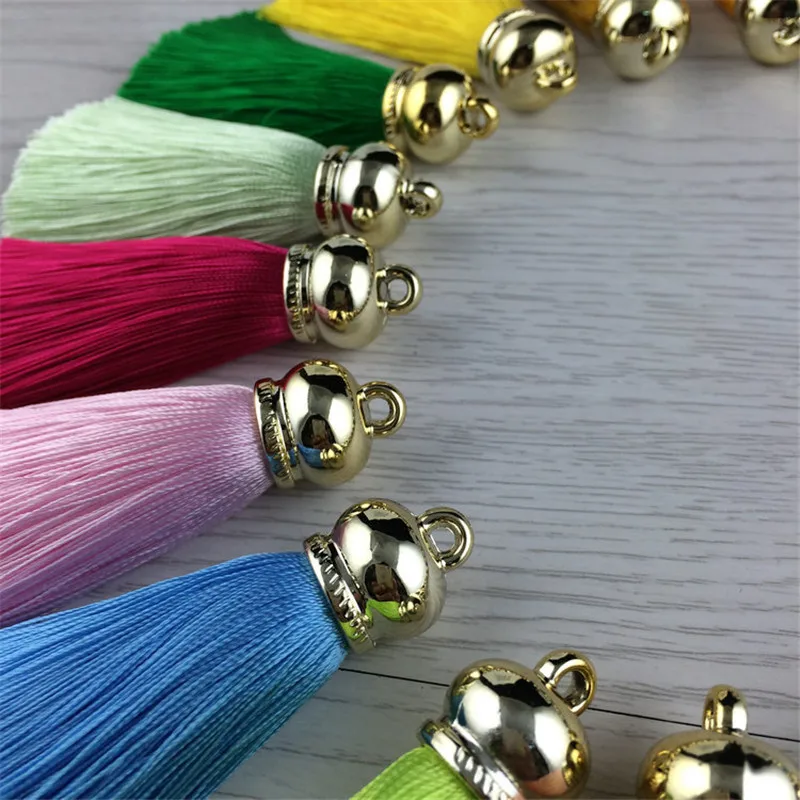 2PCS/lot New Silk Tassel Keychain For Women Charms DIY Keychain On Bag Car Trinket Key Chain For Jewelry Making Accessories