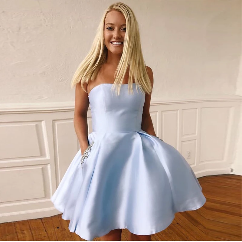 Liebsten Licht Himmel Blau Cocktail Kleider Mit Taschen Neue Satin Knie Länge Graduation Formal Party Kleid Homecoming Kleider