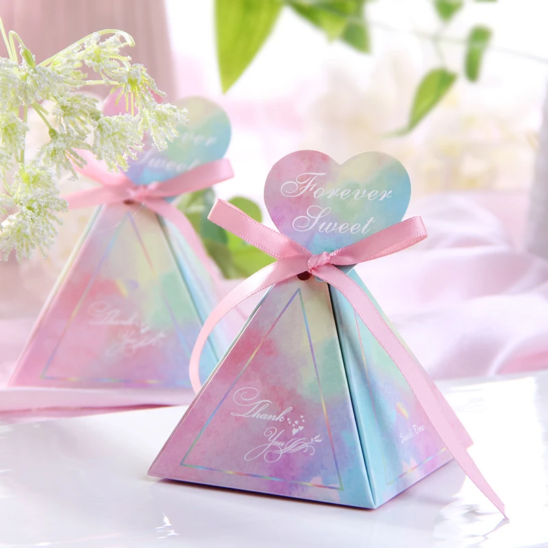 

50 PCS/Set New Europe Multicolor Triangular Pyramid Style Candy Box gift box and bags Wedding Favors Birthday Party Supplies