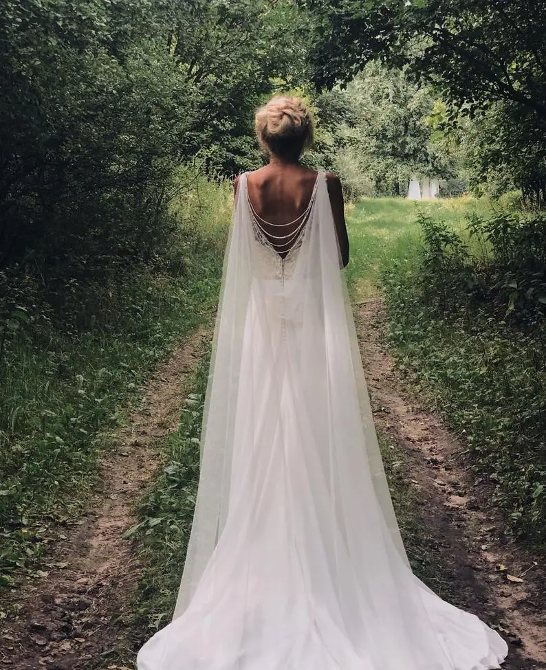 Wedding cape - Bridal cape veil - Shoulder veil -  Back Necklace, Wedding Cape Veil, Modern Veil, Bridal Back Necklace