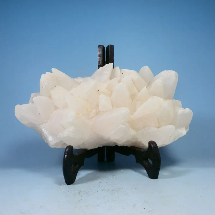 Natural mineral calcite crystal white stone mineral specimens teaching specimens Kistler collection science