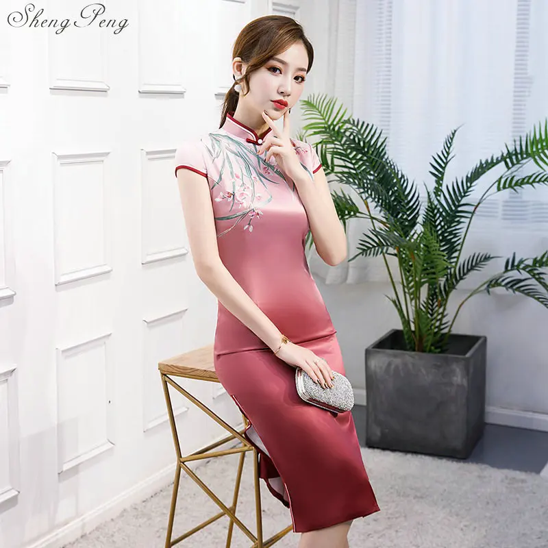 Chinese style Embroidery Cheongsam Dress Women Qipao Short Chinese Traditional Dress Short Sleeve Cheongsams Q737