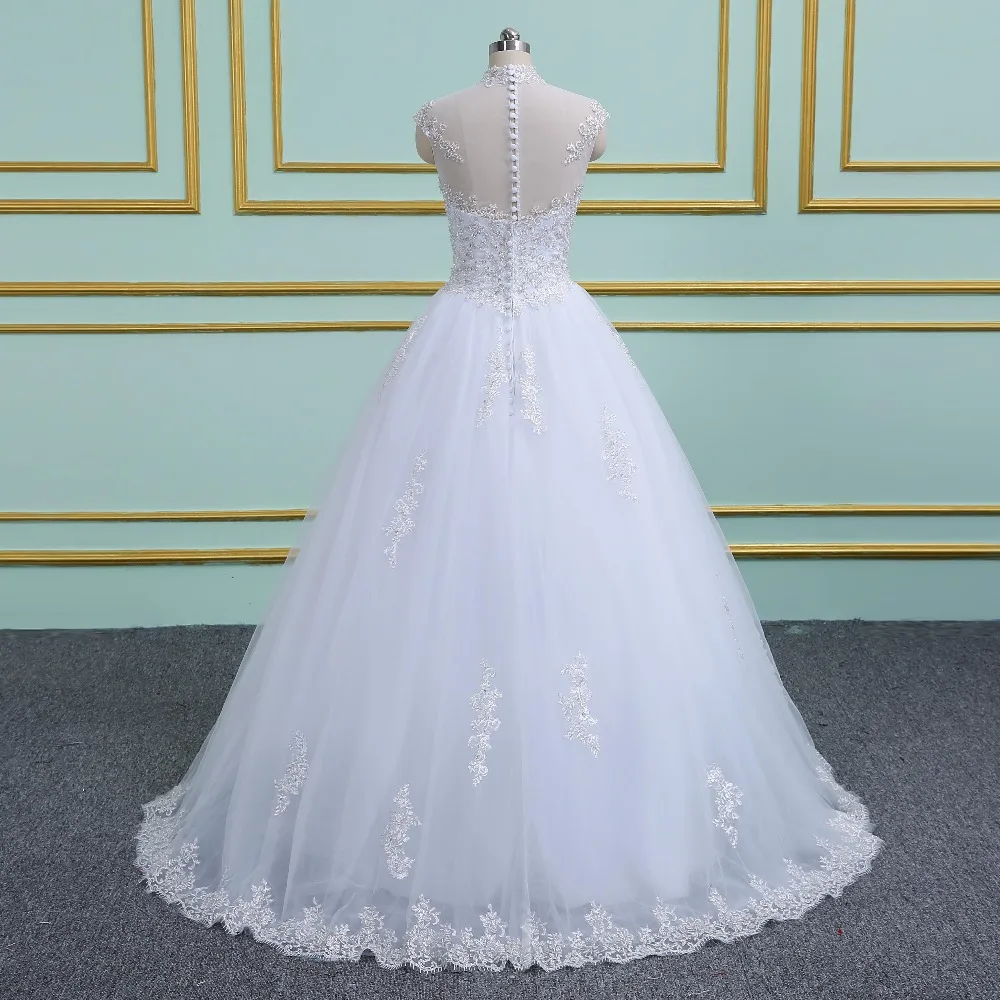 2021 Vestidos 15 anos księżniczka na szyję Sheer Crystals naszyjnik z koralami białe sukienki Quinceanera suknie na bal przebierańców