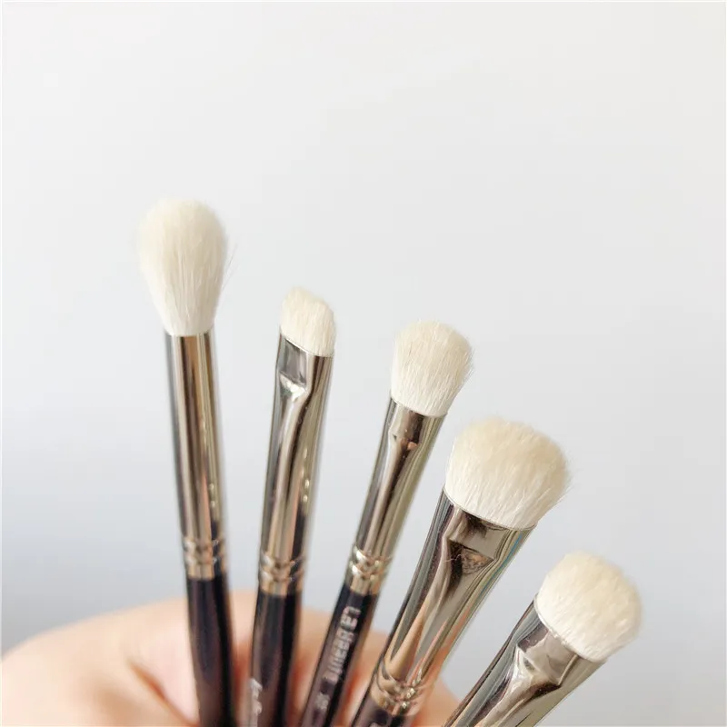 La Beaute ultra-soft Goat Hair Eyeshadow Brushes - Perfect for blending shading Crease - Beauty Makeup Brushes Blender