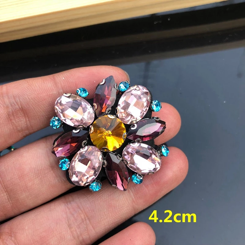 High-grade circular brooch glass patch custom diamond ring diamond crystal overcoat applique hand-made diy clothing accessories