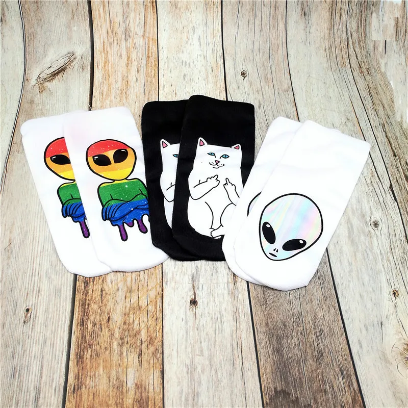 Funny Aliens Printed Cartoon Socks for Unisex Fashion Creativity Harajuku Cotton Women Socks Lovely Comfortable  Short Cat Socks