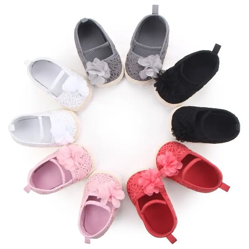 

Baby shoes spring hollow sackcloth flower soft bottom baby shoes sandals sandals