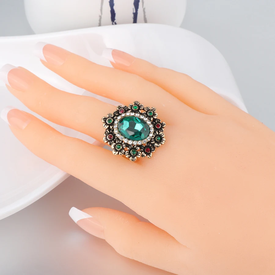 Wbmqda Luxury Green Crystal Flower Rings For Women Antique Gold Color Vintage Wedding Ring Boho Jewelry Wholesale