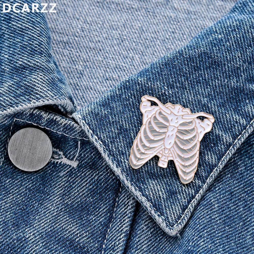 Skeleton Shape Lapel Pin White Enamel Pin Gift for Doctor/Nurse Medical Pins Christmas Jewelry Brooches Metal Women Accessories