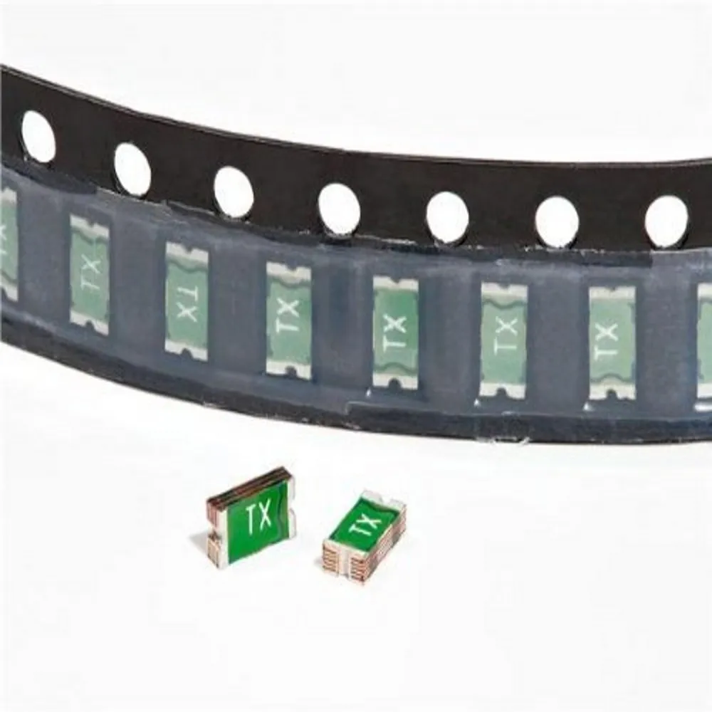 100 ピース/ロット 0805 1206 1812 0.05A/2A/0.1A/0.2A/0.5A/0.75A/1.1A/2A SMT SMD リセット可能なヒューズ PPTC ポリスイッチ自己回復ヒューズ