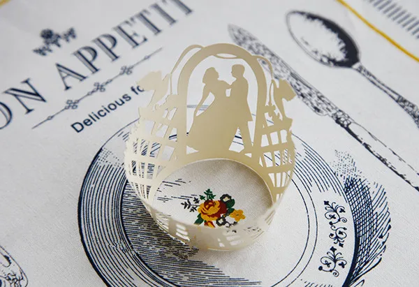 

Бесплатная доставка светло-желтые Свадебные обертки для кексов, бумажные мини-чашки для кексов, чашки для выпечки тортов