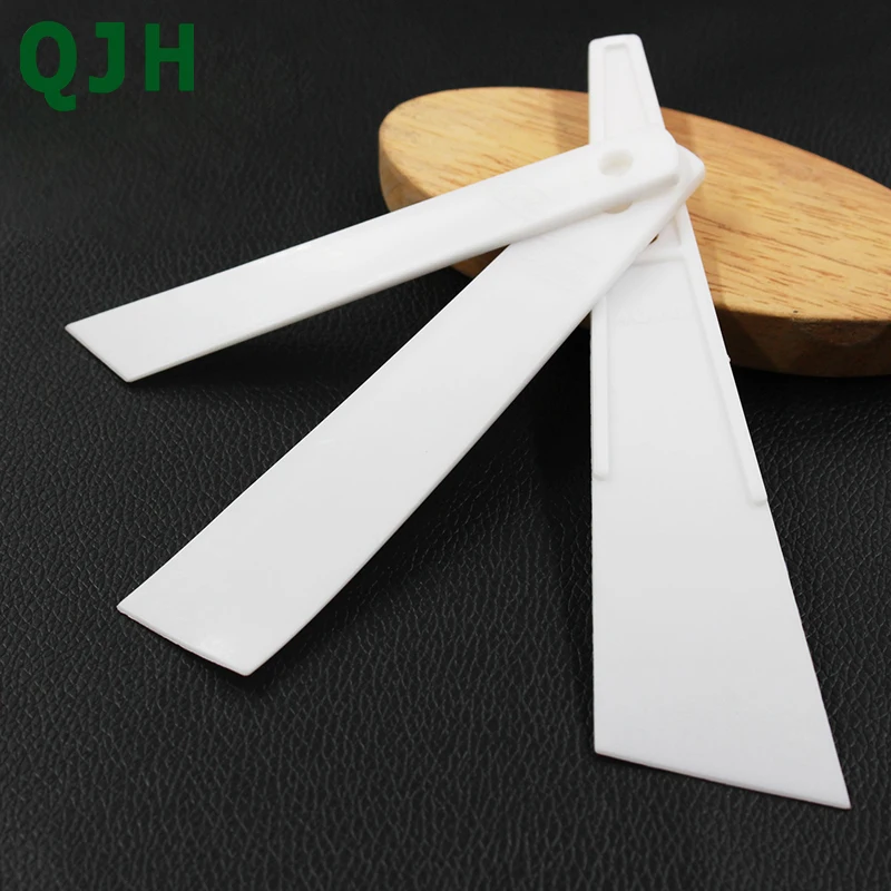 3 Sizes Leather Craft Smear Glue Tool Gumming Glue Gluing Plastic Scraper Sheet Carving Stitching 20/30/40mm Leather Glued Board