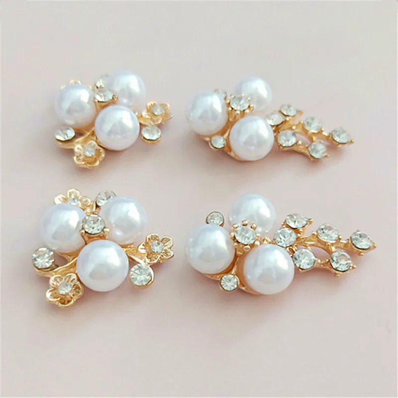 50PCS Alloy Material Gold color Imitation Pearl Crystal Flower Charm Pendant for Head DIY Wedding Jewelry Accessory Findings