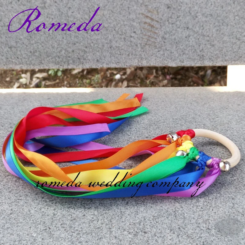 10pcs/lot Rainbow Color Wooden Ring With Bell Birthday Party Favors