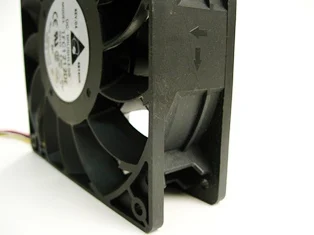 TFC1212DE for delta 120mm DC 12V 5200RPM 252CFM For Bitcoin Miner Powerful Server Case AXIAL Cooling Fan