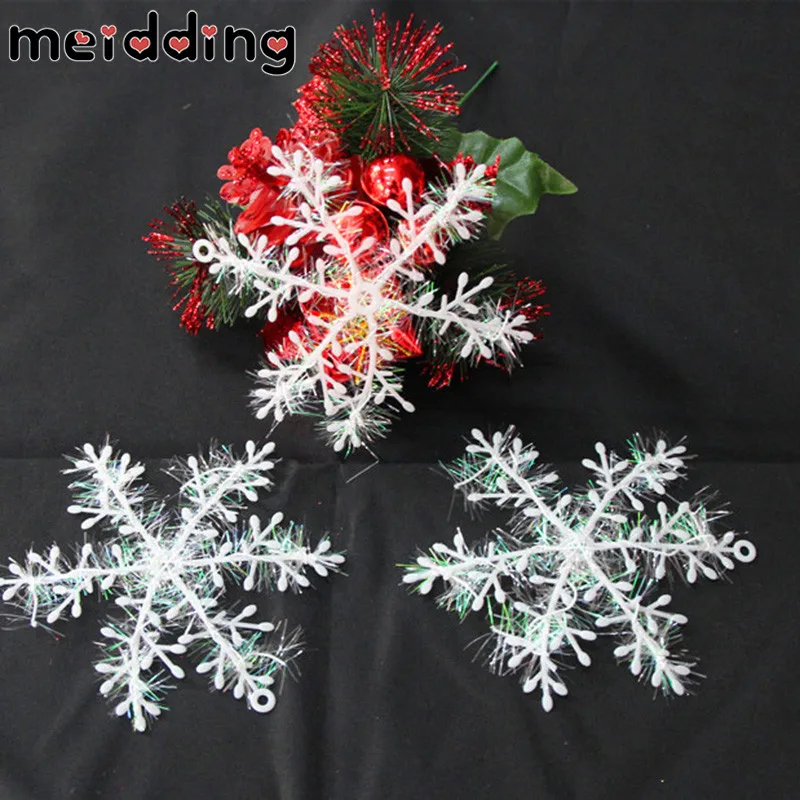 10-30Pcs Christmas White Snowflake Decor For home Hanging Pendant New Year 2024 Gifts Xmas Tree Ornaments Window Noel Decoration