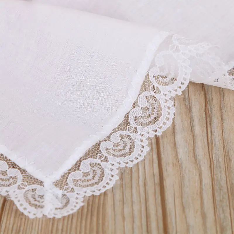 25x25cm Women Plain White Square Handkerchiefs Crochet Peach Heart Scalloped Lace Trim Bridal Wedding DIY Cotton Napkin Hankies