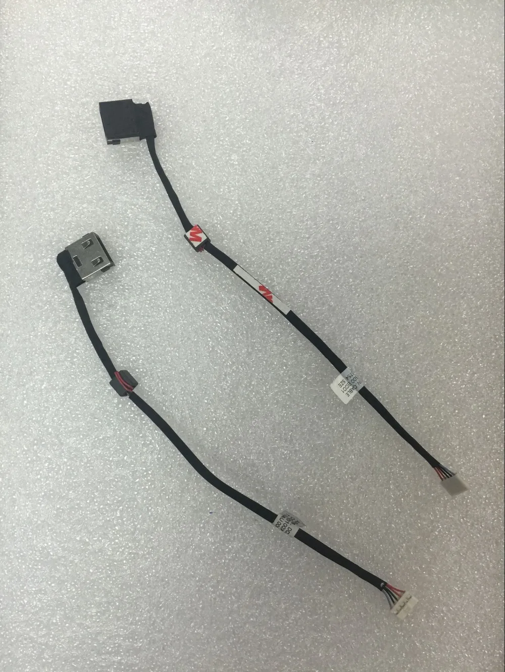 Nuevo conector de Cable de alimentación DC Jack Cable de enchufe HaLenovo IdeaPad Y700-14ISK 14 "CC IN Power Jack con Cable DC30100X500