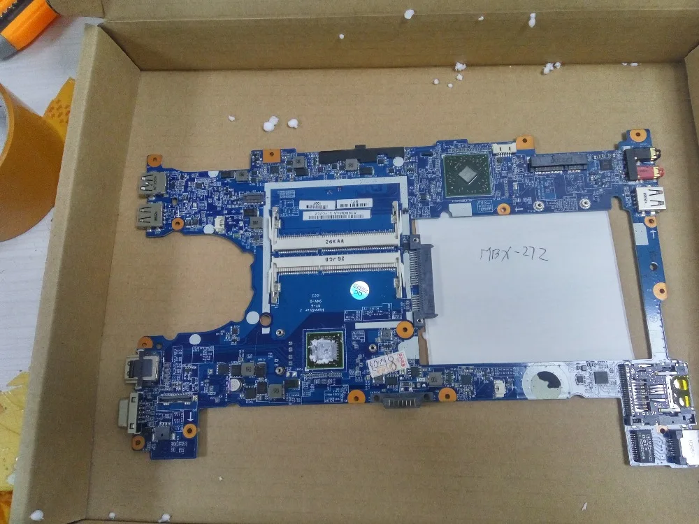 MBX-272 conectar con placa base probada por el sistema lap connect board SVE111B11M v181 _ MB 1P-0128J00-6011 A1880984A