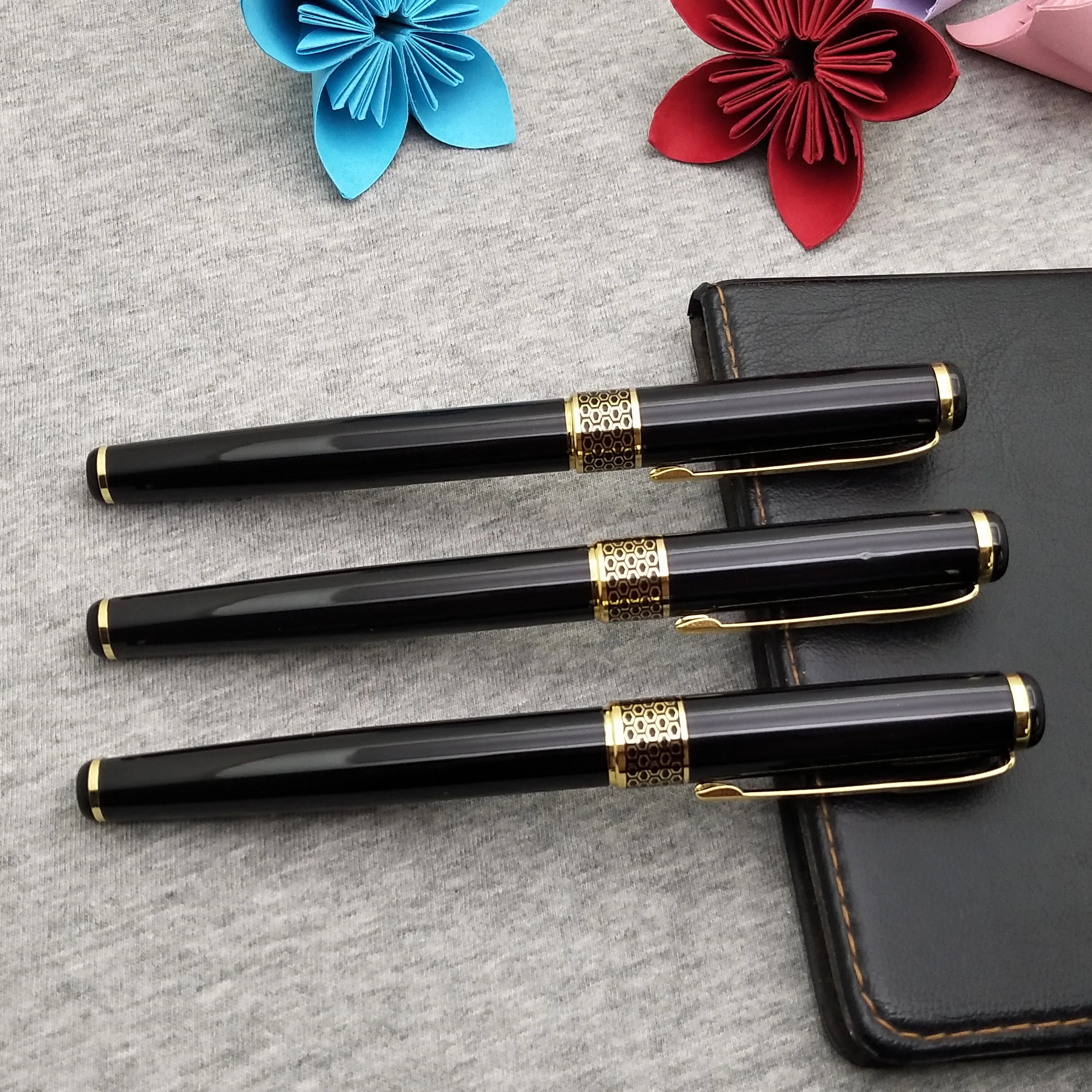 Personalized wedding party giveaways good quality gifts for officiator you can custom any symbol text on the pen body