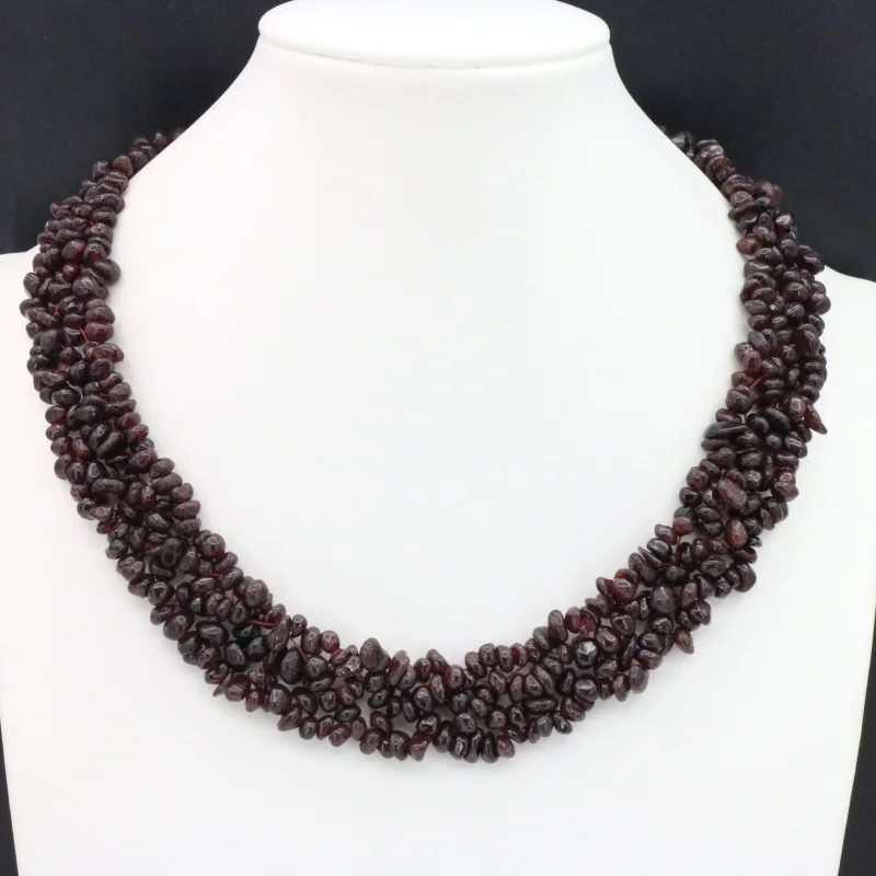 Gravel Irregular Garnet Crystal Stone Multi Color Bowlder Necklace 18'' Hot Sale Women Jewelry Collocation Fashion Style Design