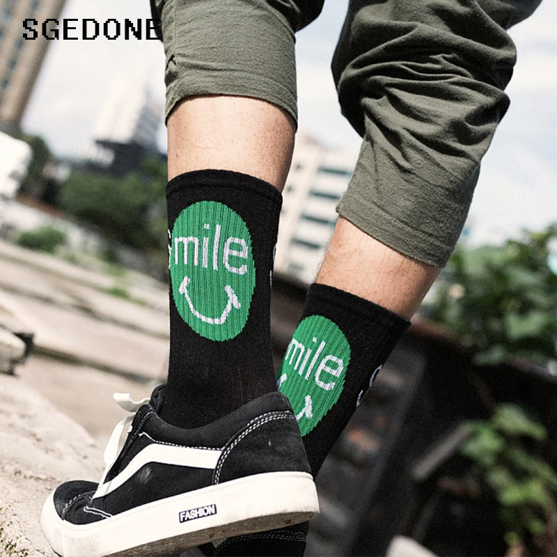 2018 baumwolle Brief Harajuku Hip Hop Casual Sox Lange Skateboard Socken männer Street Boot Socke für Männlichen Baumwolle Socken kunst Weibliche Sox