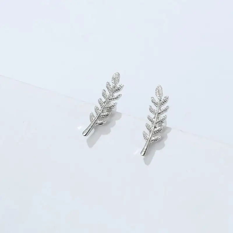 Wild Fashion Personality Feather Tree Leaves Fine Earrings Leaf Earrings For Women Pendientes Mujer Moda Stud Earrings Brincos