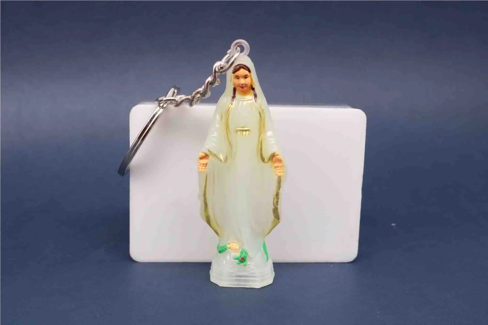 Catholic plastic blue Maria key chain. Plastic Paris Virgin Mary Keychain, Plastic Virgin Mary. Key ring holder medal.