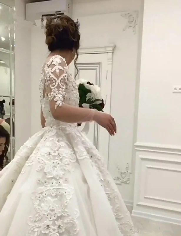 Vestido De princesa árabe Vintage para boda, traje De boda musulmán De media manga con encaje y perlas De lujo, 2020