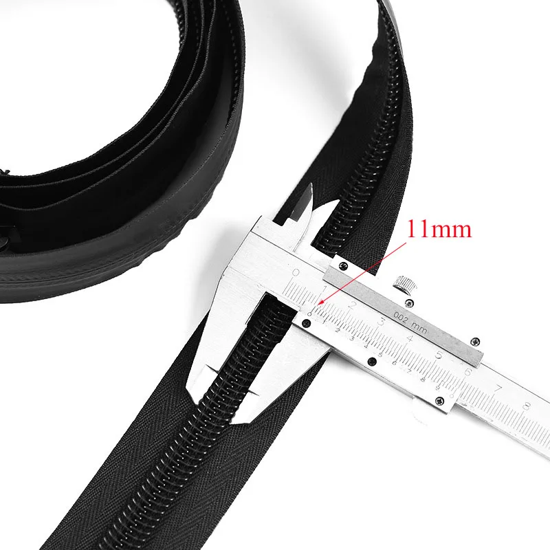 No. 10# long chain large roll invisible waterproof Zipper double opening black nylon Coil zipper for DIY Sewing Tents travel bag