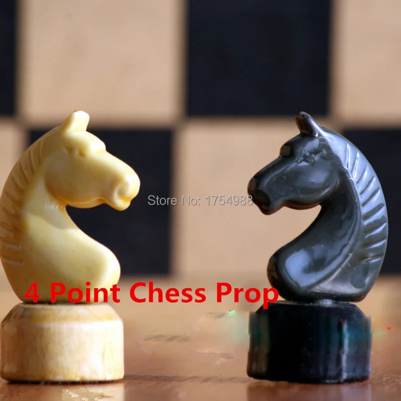 

Trueman room escape prop, 4 point chess prop, play chess in sequence to run out of eerie rooms Takagism game props