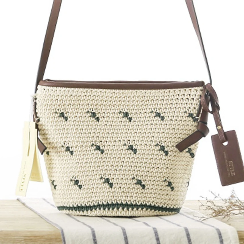 

Cotton rope shoulder bag new Japanese cute oblique leisure straw bag vacation leisure beach bag