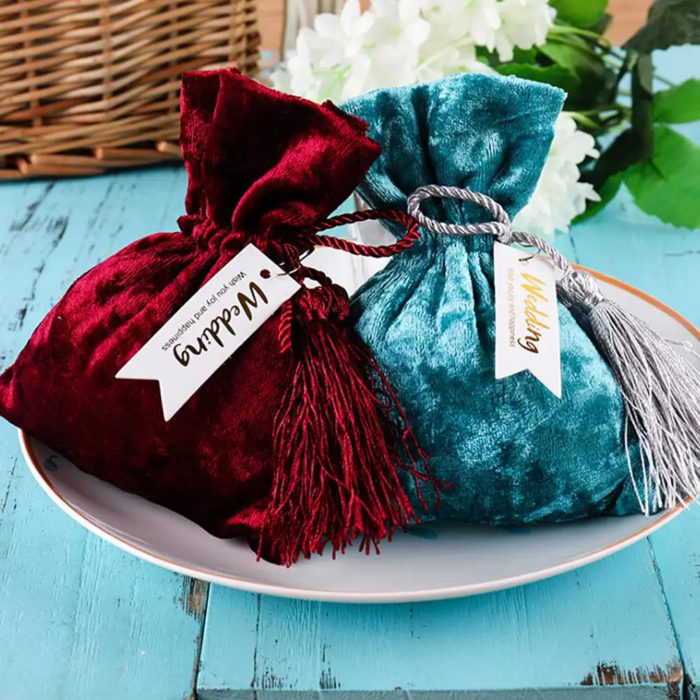 

10pcs Creative 11x14cm Red Velvet Bags Drawstring Gift Bags For Wedding Gift Small Gold Drawstring Gift Velvet Bag Candy Pouches