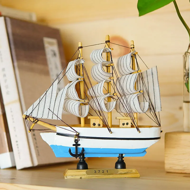 Exquisite Handmade Wooden Sailing Boats Retro Ship Model Pirate Sailboat Birthday Gift Souvenirs For Kids Home Decor