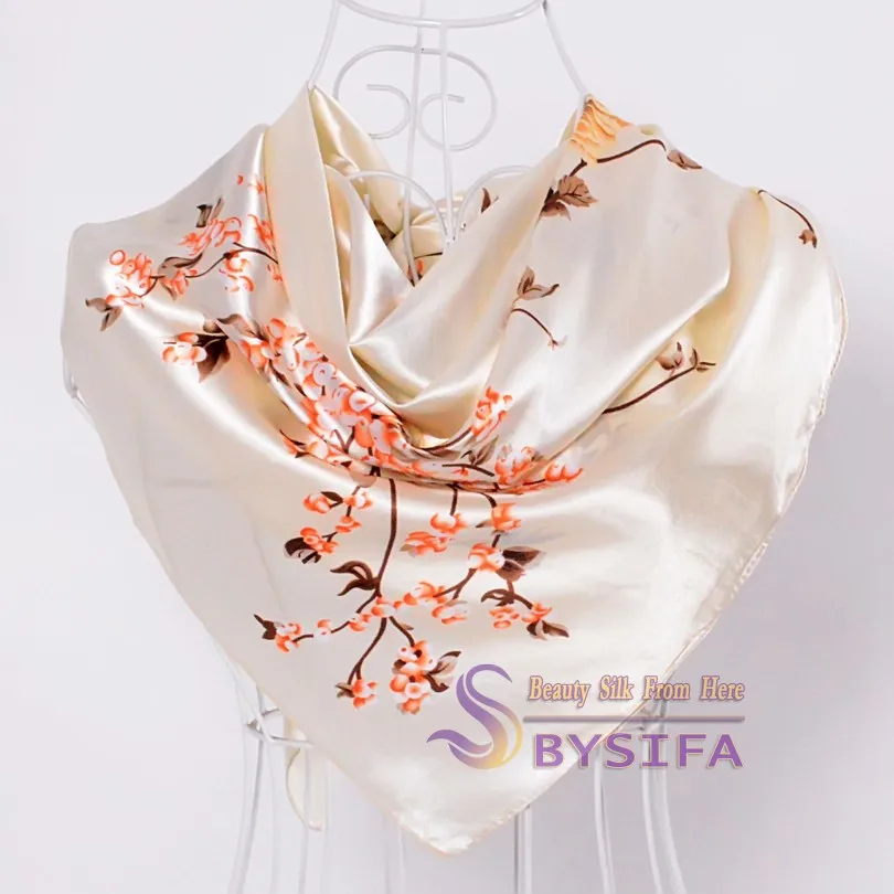 [BYSIFA] Stampa Serpente Nero Raso di Piazza Sciarpe Foulard 90*90cm Delle Donne di Inverno Scialli Sciarpe Avvolge Estate aria condizionata Scialle