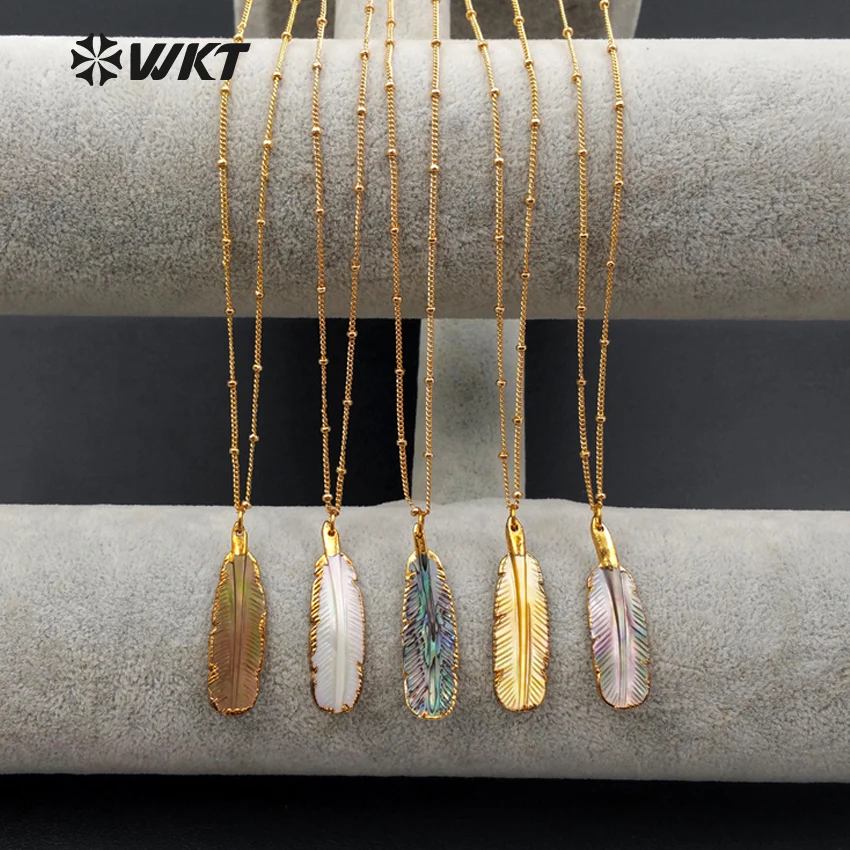 WT-N1081 Wholesale New Style Natural Sea Shell Carved Pendant Gold Plating Colorful Feather Shape Necklace For Women Gift